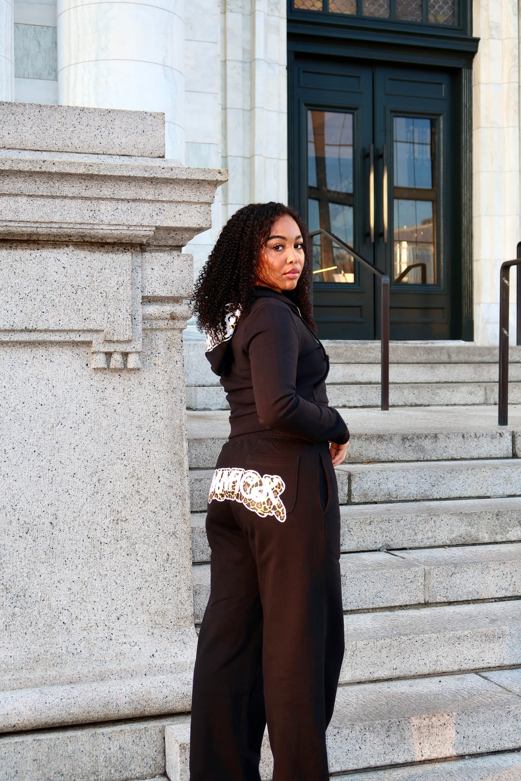 Cropped Blck/Cheetah Print Hoodie