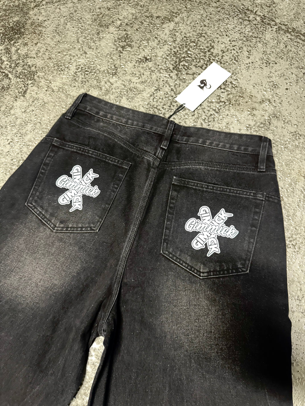 Signature Baggy Jeans